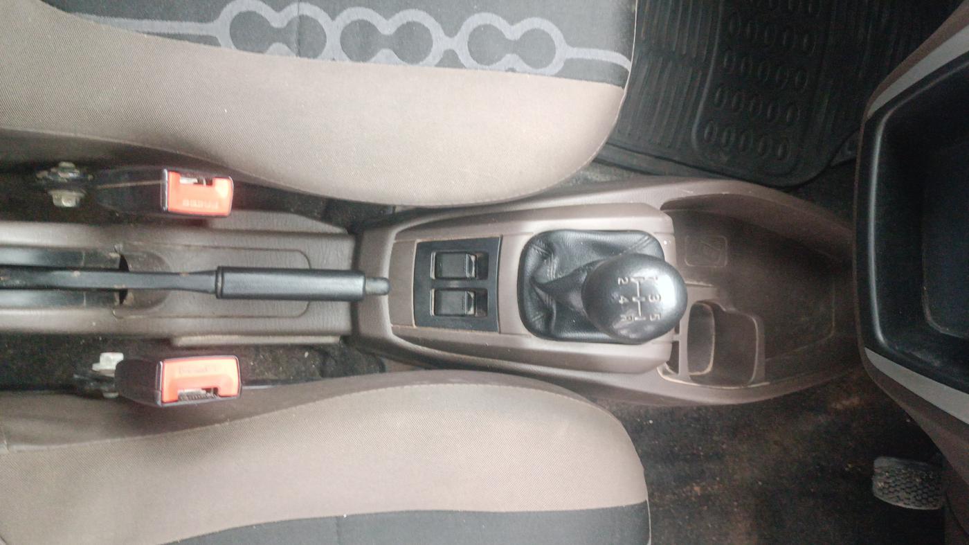 2013 Maruti Alto 800 LXI, Petrol, Manual, 1,03,240 km, Gear Lever