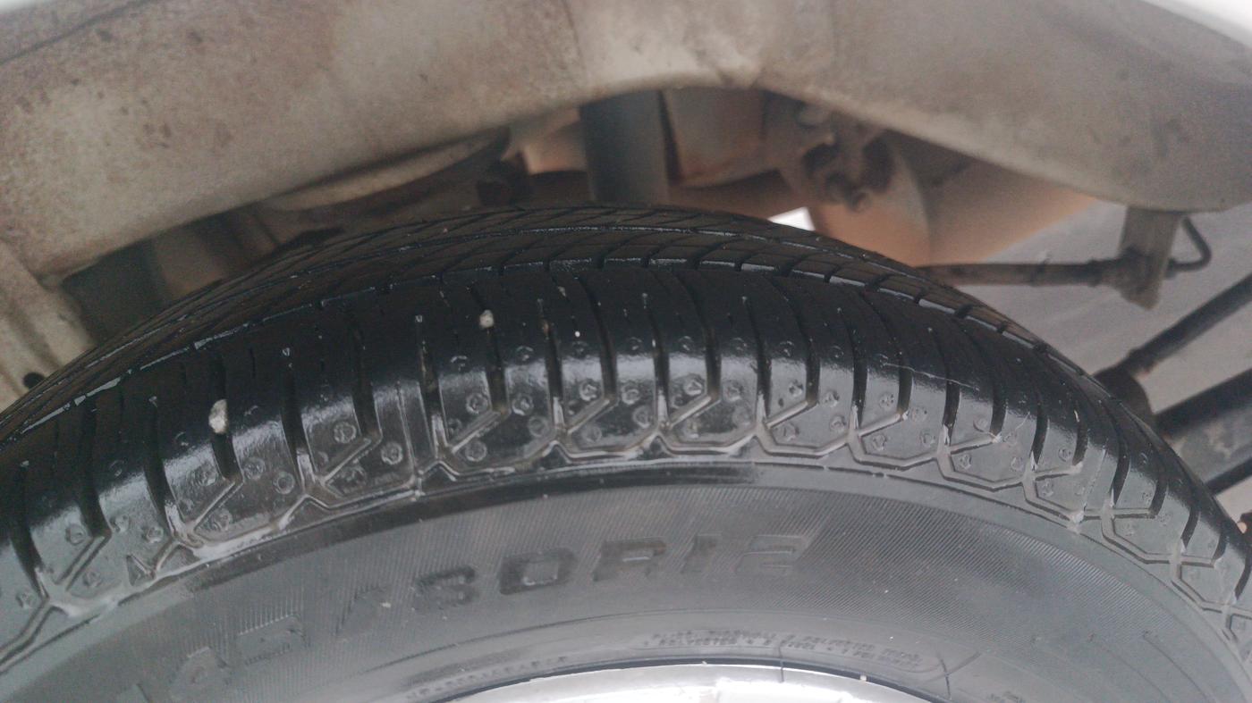 2013 Maruti Alto 800 LXI, Petrol, Manual, 1,03,240 km, Right Rear Tyre Tread