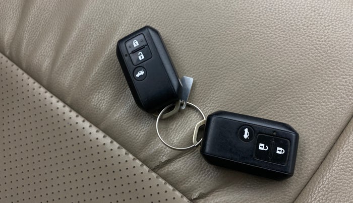 2018 Maruti Dzire ZDI PLUS AMT, Diesel, Automatic, 1,03,305 km, Key Close Up