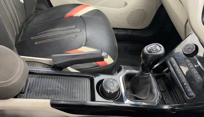 2021 Tata NEXON XZ PLUS PETROL, Petrol, Manual, 1,22,605 km, Gear Lever