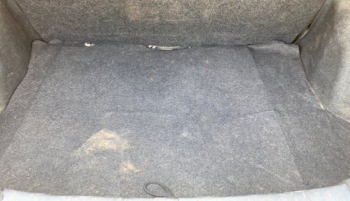 2013 Maruti Swift Dzire VXI, Petrol, Manual, 96,971 km, Boot Inside