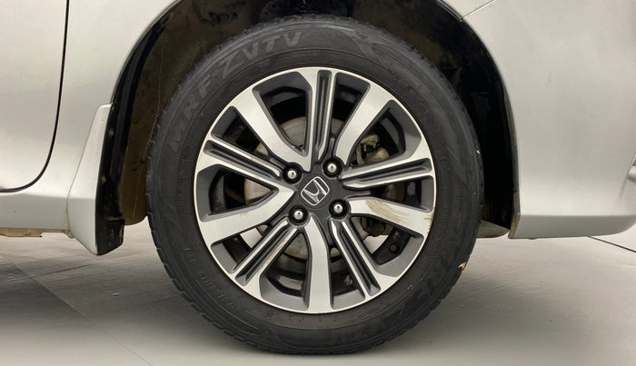 2017 Honda City V MT PETROL, Petrol, Manual, 41,033 km, Right Front Wheel