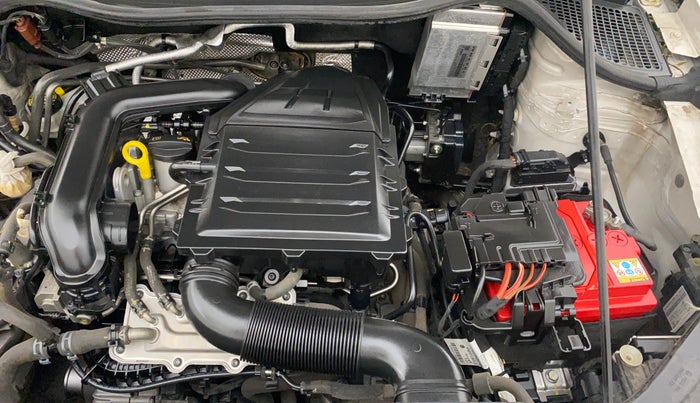 2021 Volkswagen Vento HIGHLINE PLUS 1.0L TSI AT, Petrol, Automatic, 77,947 km, Engine View - Left