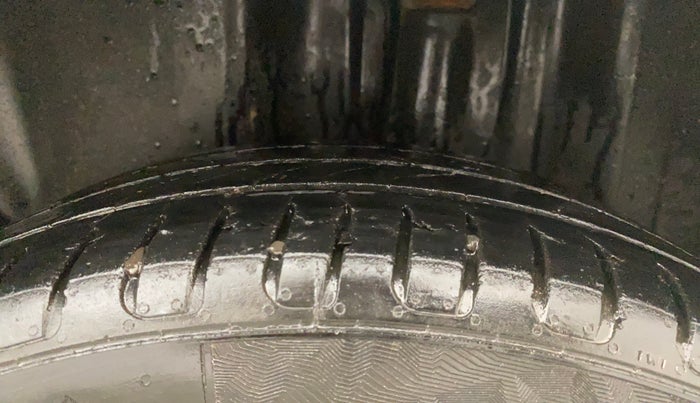 2021 Volkswagen Vento HIGHLINE PLUS 1.0L TSI AT, Petrol, Automatic, 77,947 km, Left Rear Tyre Tread