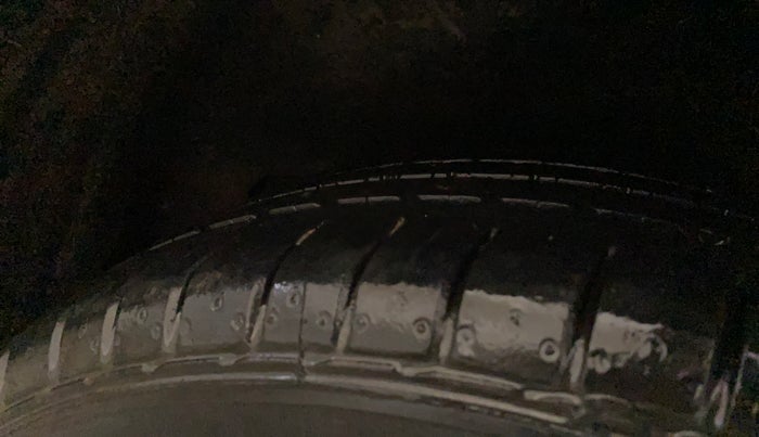 2016 Maruti Baleno ZETA PETROL 1.2, Petrol, Manual, 59,709 km, Left Rear Tyre Tread