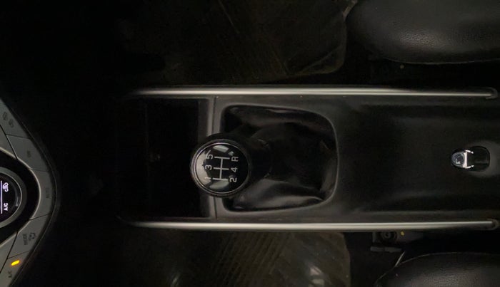 2016 Maruti Baleno ZETA PETROL 1.2, Petrol, Manual, 59,709 km, Gear Lever