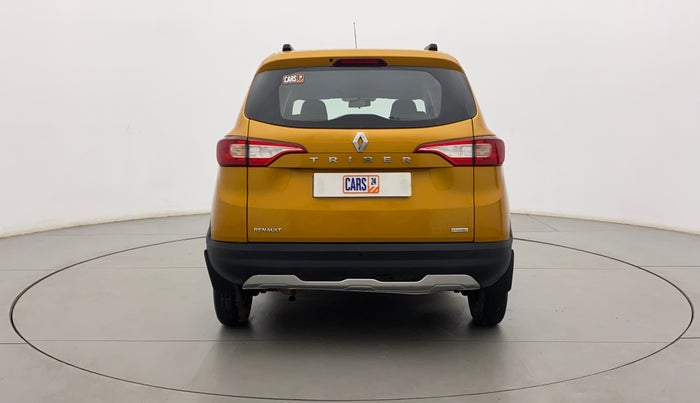 2021 Renault TRIBER RXT, Petrol, Manual, 35,613 km, Back/Rear