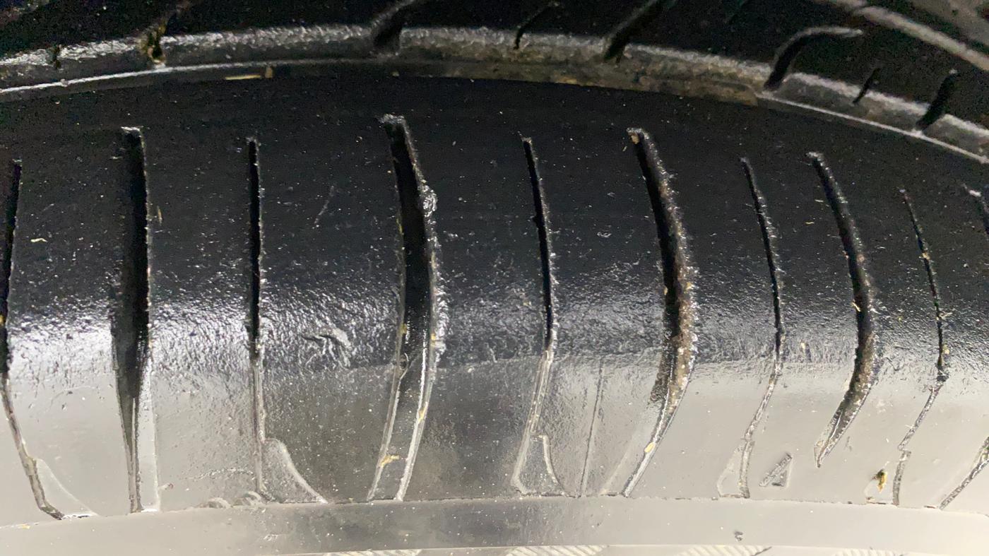 2012 Toyota Etios GD, Diesel, Manual, 97,274 km, Left Front Tyre Tread