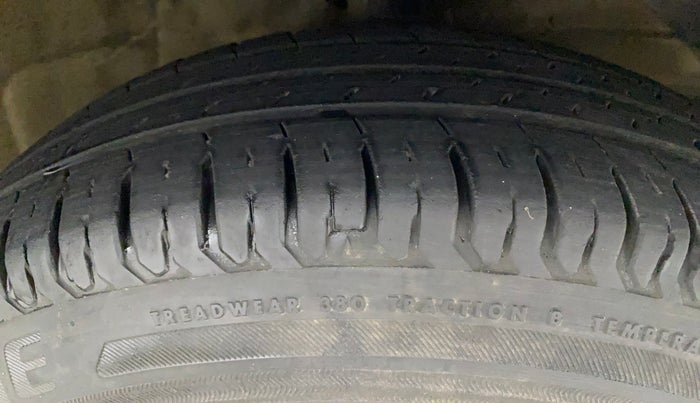 2019 Maruti Dzire VXI AMT, Petrol, Automatic, 49,958 km, Right Front Tyre Tread