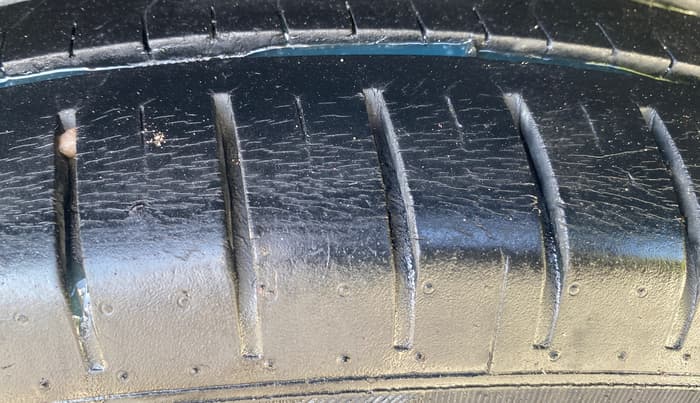 2021 Maruti Baleno ZETA CVT PETROL 1.2, Petrol, Automatic, 42,851 km, Left Rear Tyre Tread