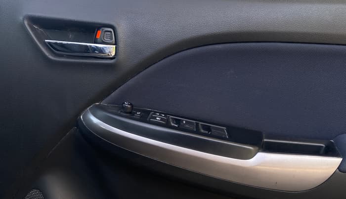 2021 Maruti Baleno ZETA CVT PETROL 1.2, Petrol, Automatic, 42,851 km, Driver Side Door Panels Control
