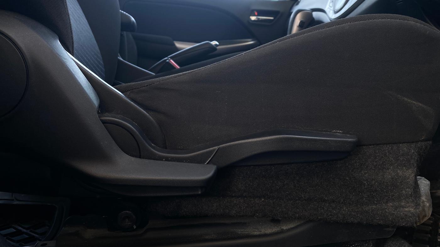2021 Maruti Baleno ZETA CVT PETROL 1.2, Petrol, Automatic, 42,851 km, Driver Side Adjustment Panel