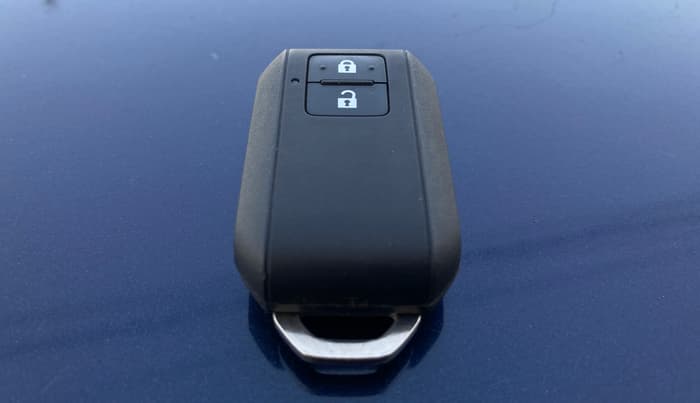 2021 Maruti Baleno ZETA CVT PETROL 1.2, Petrol, Automatic, 42,851 km, Key Close Up