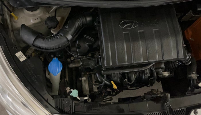 2017 Hyundai Grand i10 SPORTZ 1.2 KAPPA VTVT, Petrol, Manual, 28,138 km, Engine View - Right