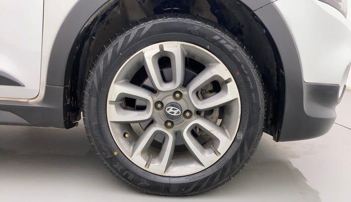 2018 Hyundai i20 Active 1.4 S, Diesel, Manual, 1,22,428 km, Right Front Wheel