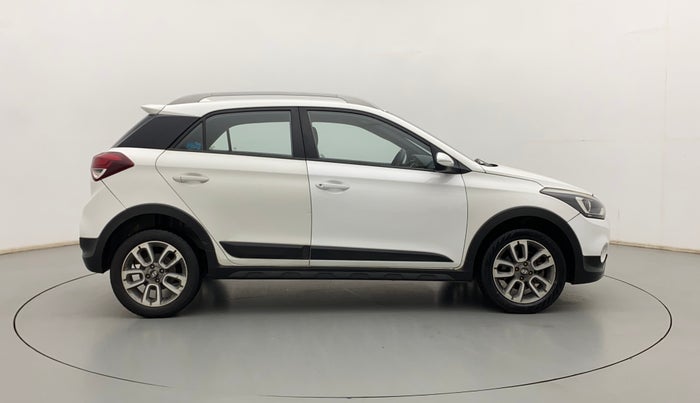 2018 Hyundai i20 Active 1.4 S, Diesel, Manual, 1,22,428 km, Right Side View