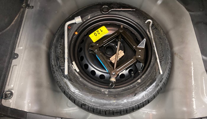 2020 Hyundai Verna SX (O)1.5 VTVT, Petrol, Manual, 29,729 km, Spare Tyre