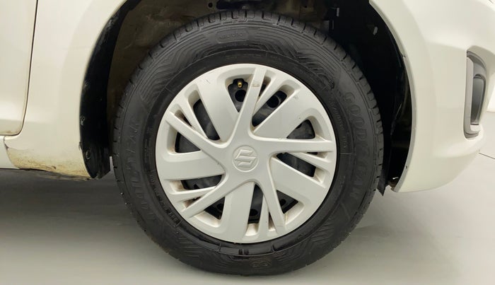 2014 Maruti Swift VXI, Petrol, Manual, 51,903 km, Right Front Wheel