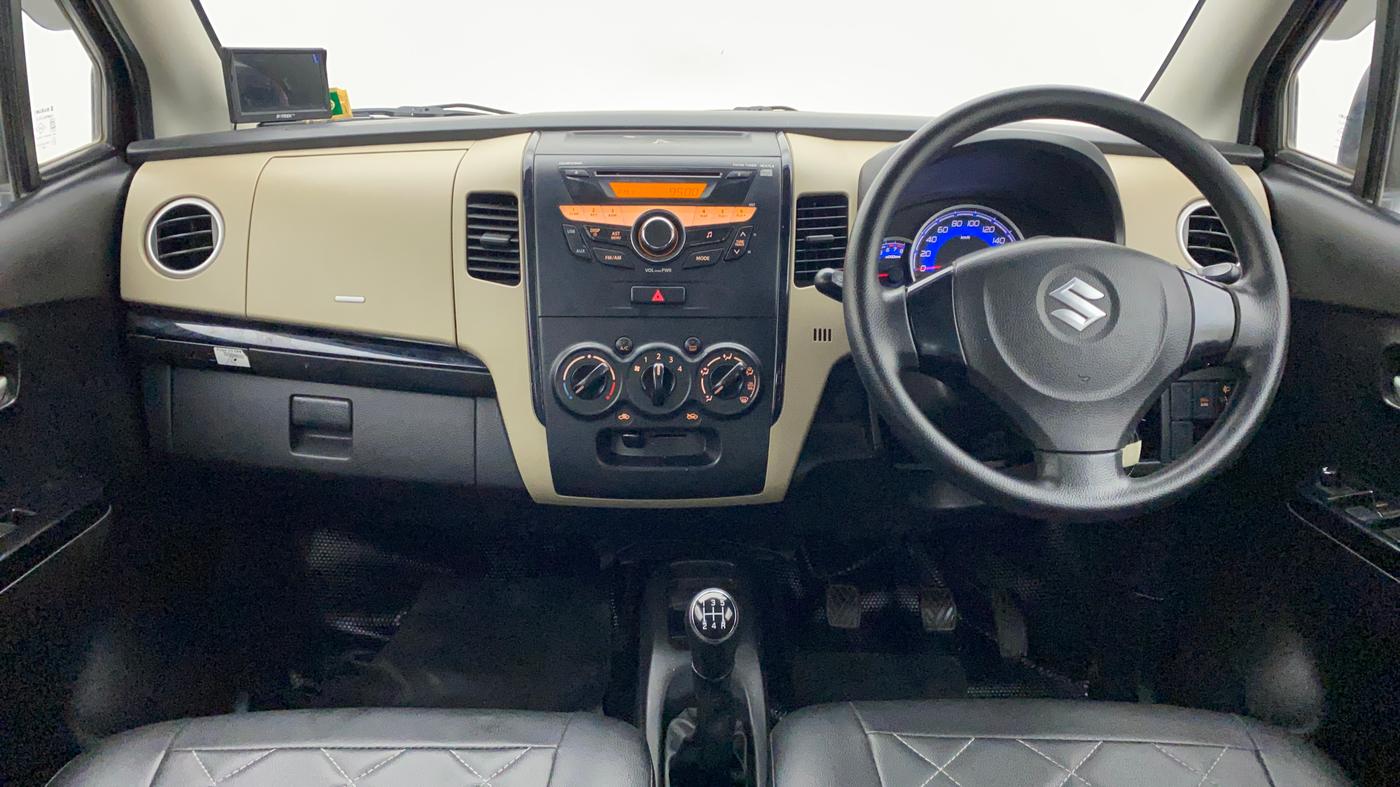 2017 Maruti Wagon R 1.0 VXI, Petrol, Manual, 73,501 km, Dashboard