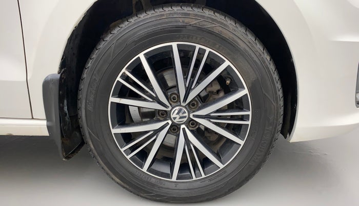 2019 Volkswagen Vento HIGHLINE DIESEL 1.5, Diesel, Manual, 70,355 km, Right Front Wheel