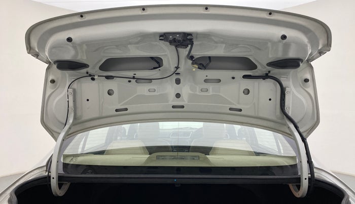2017 Maruti Ciaz VXI PLUS, Petrol, Manual, 27,678 km, Boot Door Open
