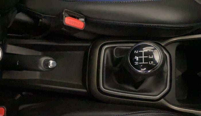 2019 Maruti IGNIS ZETA 1.2, Petrol, Manual, 37,430 km, Gear Lever
