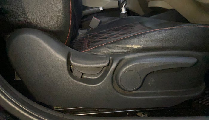 2021 Hyundai Verna SX 1.5 VTVT, Petrol, Manual, 50,942 km, Driver Side Adjustment Panel