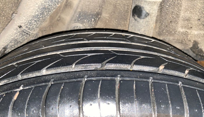 2021 Hyundai Verna SX 1.5 VTVT, Petrol, Manual, 50,942 km, Left Rear Tyre Tread