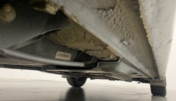 2014 Skoda Rapid 1.6 MPI AMBITION PLUS AT, Petrol, Automatic, 64,784 km, Right Side Underbody