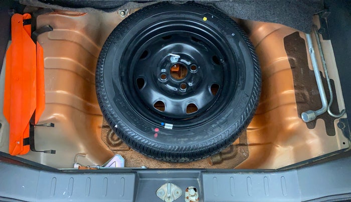 2018 Maruti Alto K10 VXI P, Petrol, Manual, 11,032 km, Spare Tyre