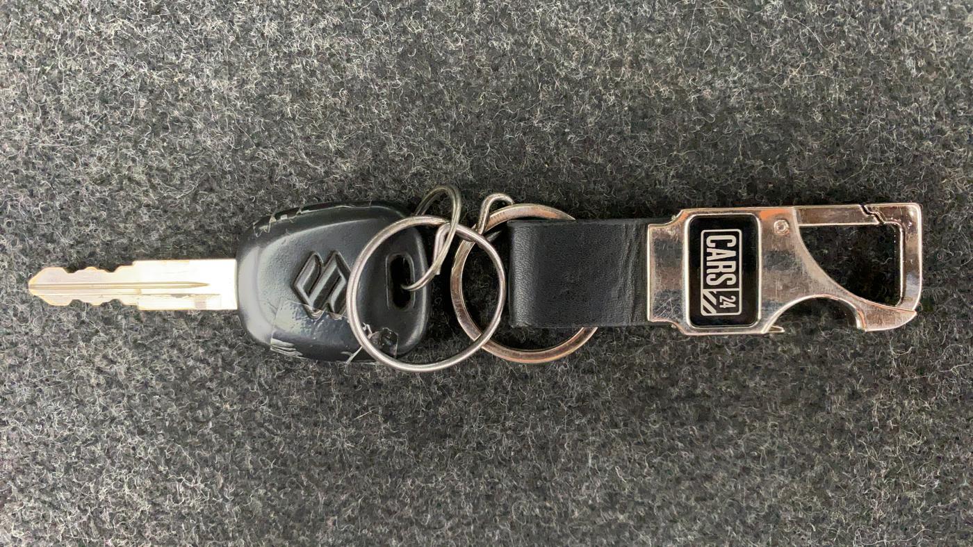 2018 Maruti Alto K10 VXI P, Petrol, Manual, 11,032 km, Key Close Up