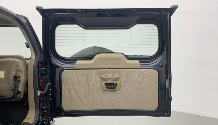 2019 Mahindra TUV300 T6+, Diesel, Manual, 21,665 km, Boot Door Open