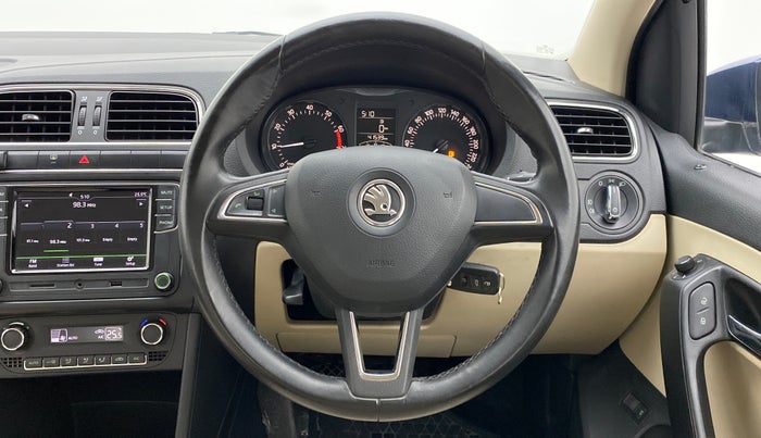 2017 Skoda Rapid STYLE 1.6 MPI MT, Petrol, Manual, 41,578 km, Steering Wheel Close Up