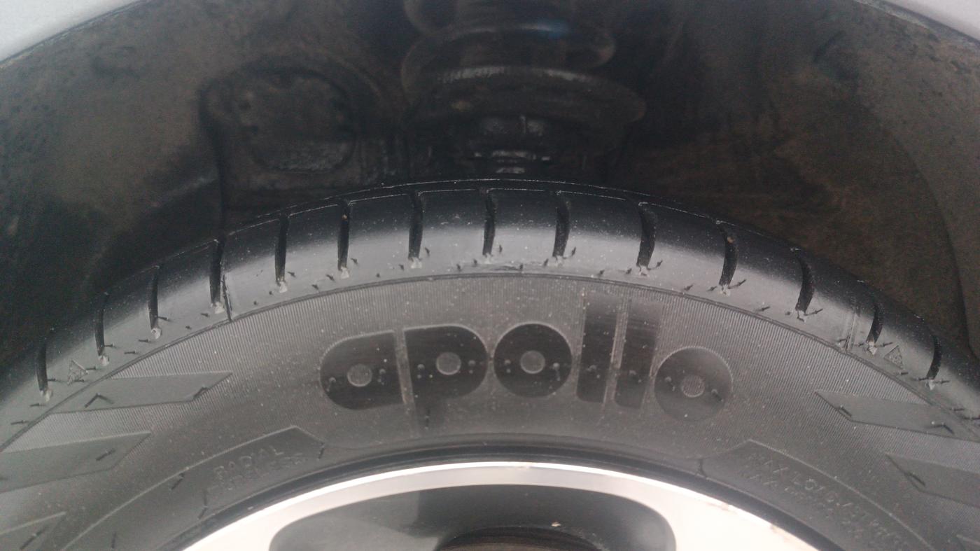 2018 Hyundai Grand i10 SPORTZ AT 1.2 KAPPA VTVT, Petrol, Automatic, 39,170 km, Left Front Tyre Tread