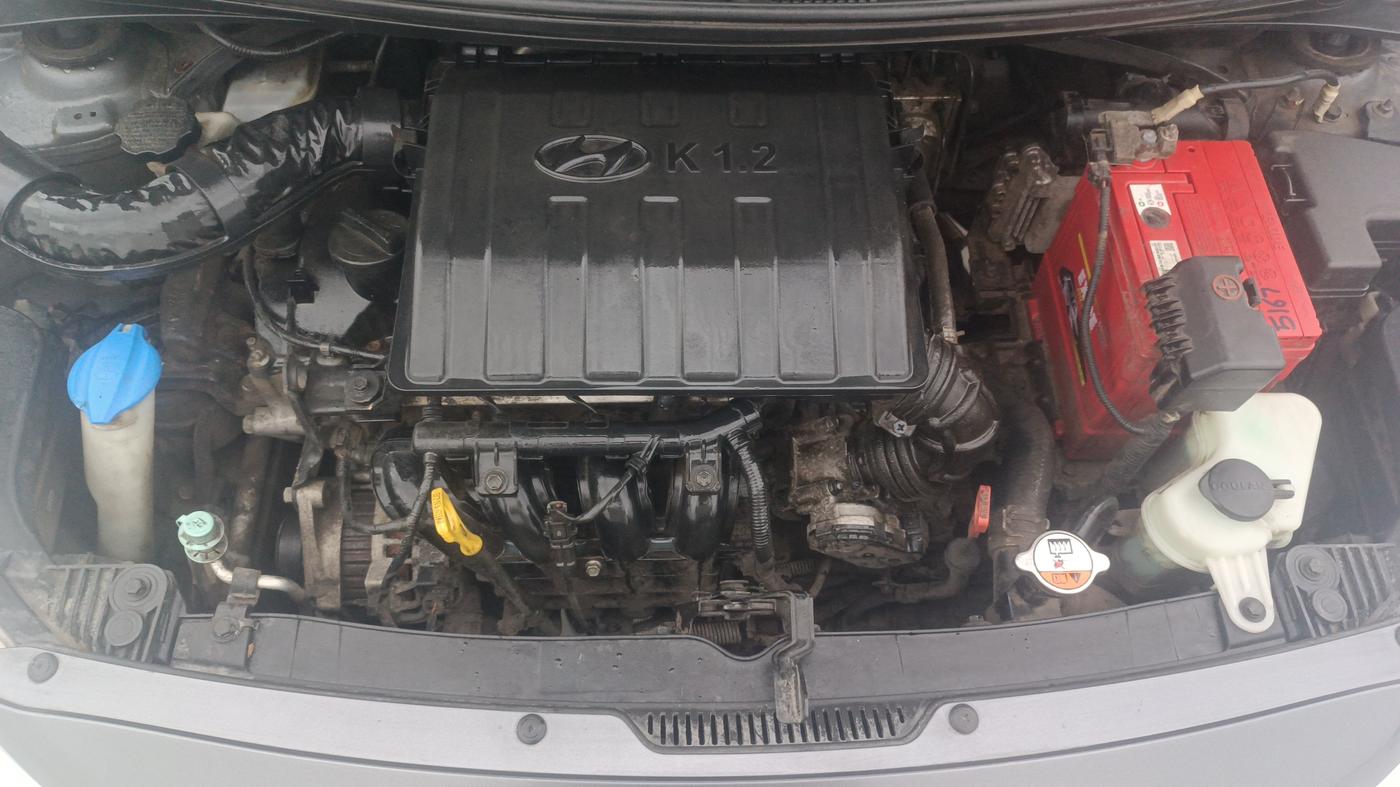 2018 Hyundai Grand i10 SPORTZ AT 1.2 KAPPA VTVT, Petrol, Automatic, 39,170 km, Engine View