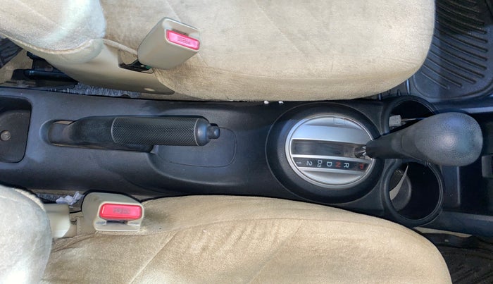 2013 Honda Brio VX AT, Petrol, Automatic, 97,665 km, Gear Lever