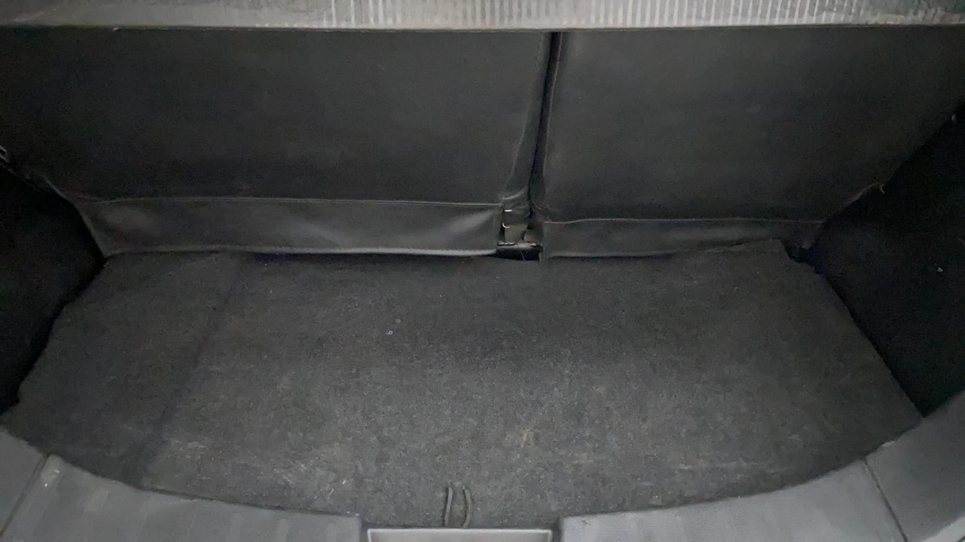 2013 Maruti Wagon R 1.0 LXI, Petrol, Manual, 39,951 km, Boot Inside