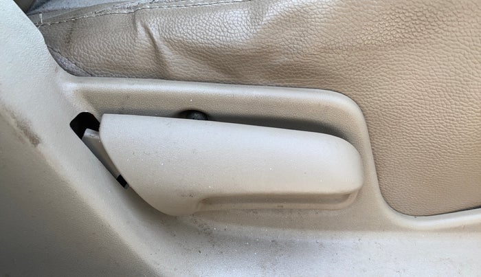 2013 Maruti Swift Dzire VDI, Diesel, Manual, 1,12,188 km, Driver Side Adjustment Panel