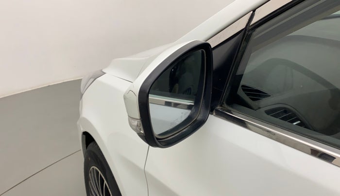 2013 Hyundai Verna FLUIDIC 1.6 EX CRDI AT, Diesel, Automatic, 87,578 km, Left rear-view mirror - Mirror motor not working