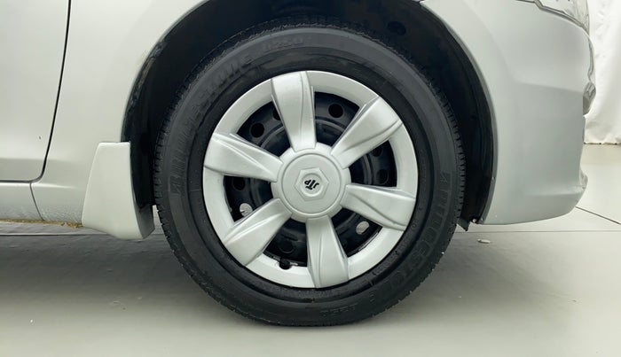 2017 Maruti Ciaz DELTA 1.3 DDIS SHVS, Diesel, Manual, 85,766 km, Right Front Tyre