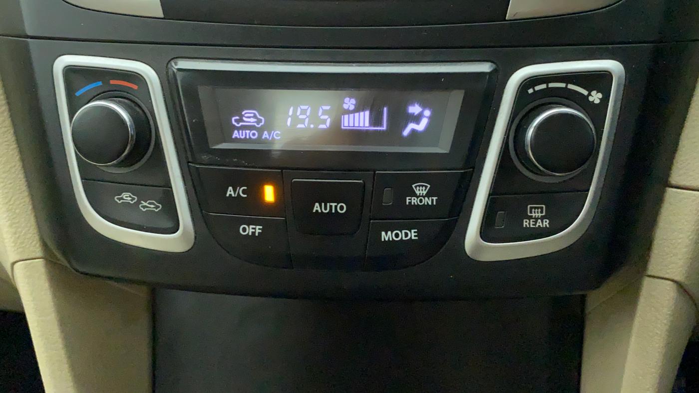 2017 Maruti Ciaz DELTA 1.3 DDIS SHVS, Diesel, Manual, 85,766 km, Automatic Climate Control