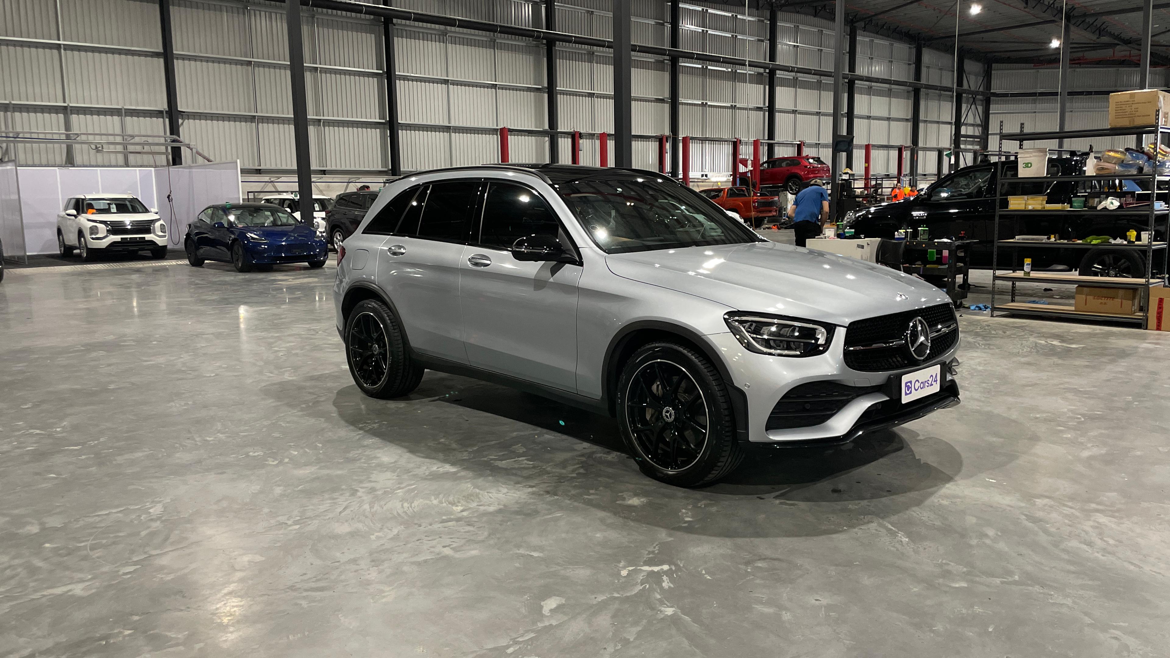 Mercedes-benz GLC image