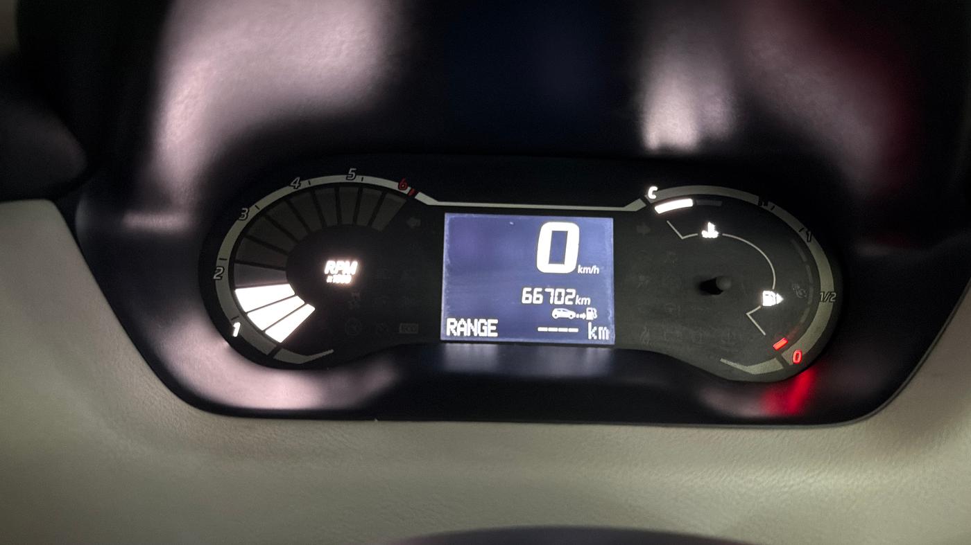 2023 Nissan MAGNITE XL, Petrol, Manual, 66,694 km, Odometer Image