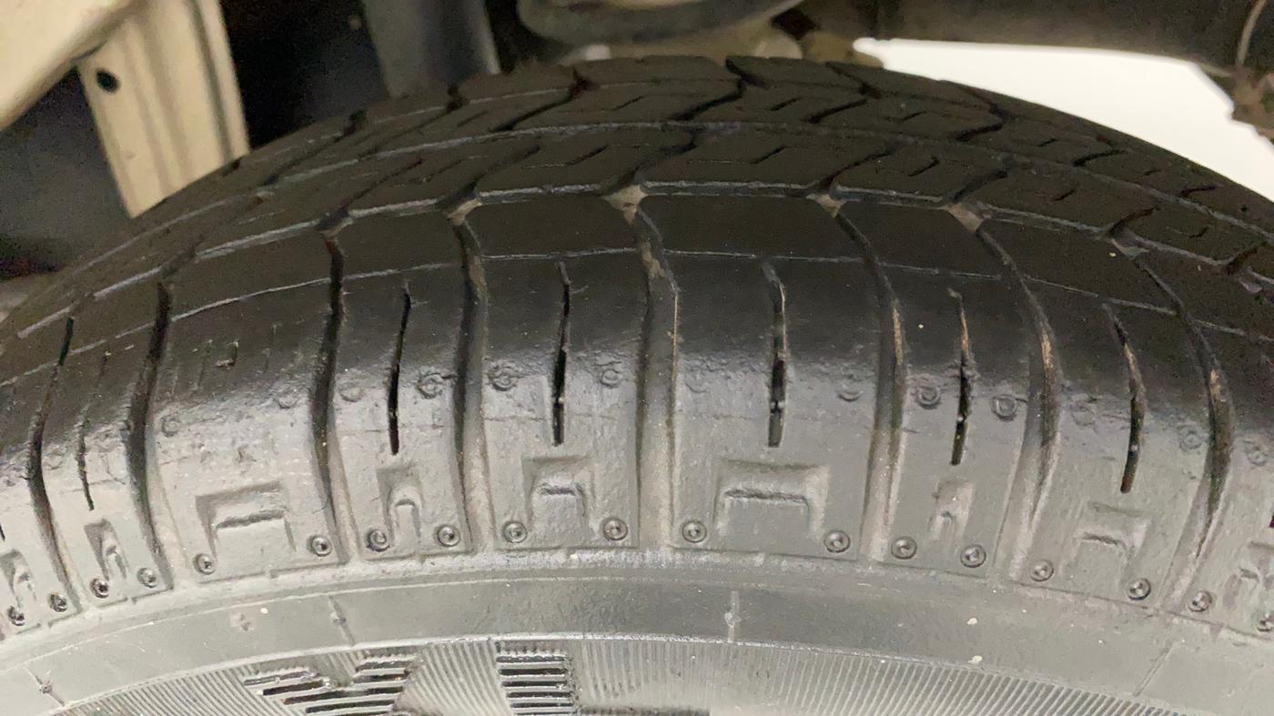 2017 Maruti Alto 800 LXI, Petrol, Manual, 24,157 km, Left Rear Tyre Tread