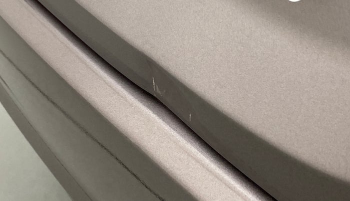 2014 Honda City V MT PETROL, Petrol, Manual, 50,617 km, Dicky (Boot door) - Slightly dented