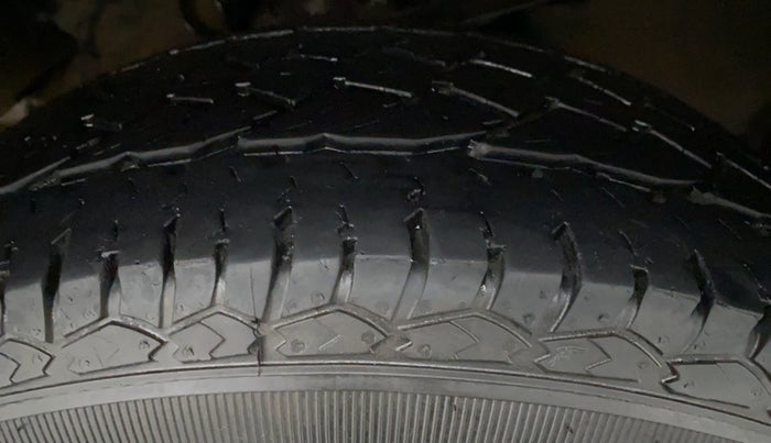 2019 Tata Hexa Varicor 400 XM, Diesel, Manual, 52,408 km, Right Rear Tyre Tread
