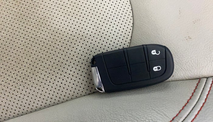 2018 Jeep Compass LIMITED 1.4 PETROL AT, Petrol, Automatic, 77,829 km, Key Close Up