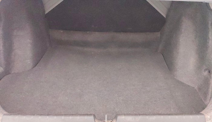 2016 Honda City 1.5L I-VTEC VX (O) MT, Petrol, Manual, 1,12,390 km, Boot Inside