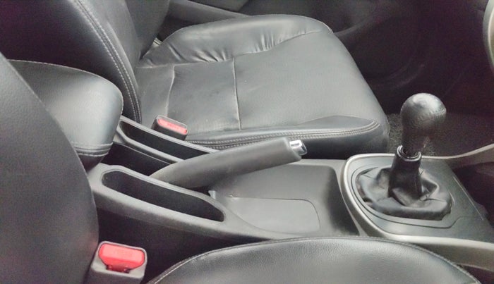 2016 Honda City 1.5L I-VTEC VX (O) MT, Petrol, Manual, 1,12,390 km, Gear Lever