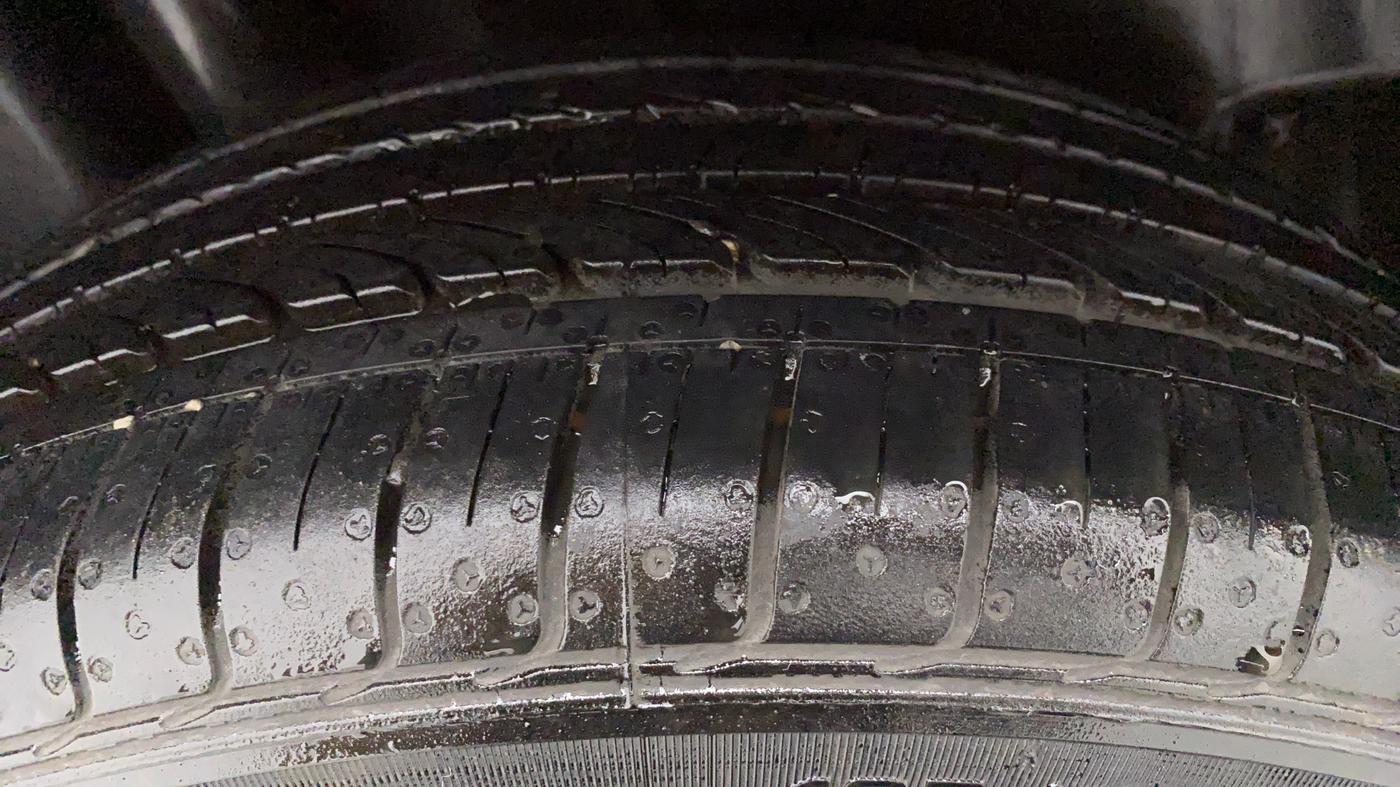2020 Volkswagen Polo GT TSI AT 1.0, Petrol, Automatic, 3,783 km, Right Front Tyre Tread
